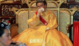 末代女皇在线观看,穿越时空的传奇人生